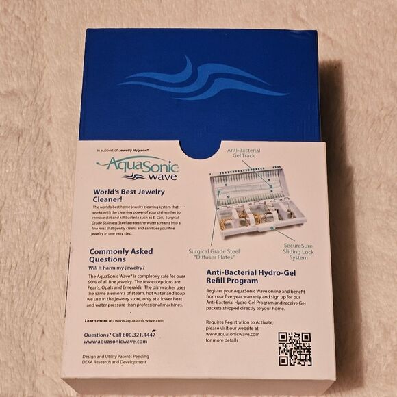 Aquasonic Wave Jewelry Cleaner Box. Get jewelry, clean and protect from Bacteria - Picture 2 of 4